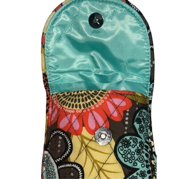 Beautiful VERA BRADLEY Flower Shower Smartphone Chain Strap Pouch Crossbody Purs - Picture 4 of 15